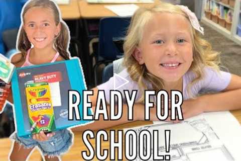 GETTING READY FOR THE NEW SCHOOL YEAR! | SHOPPING FOR SCHOOL SUPPLIES & LAST MINUTE SUMMER FUN!