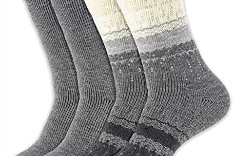 HOT FEET 2 Pairs Thermal Socks for Men, Extreme Cold Boots Socks – Men’s Winter Insulated Socks,..