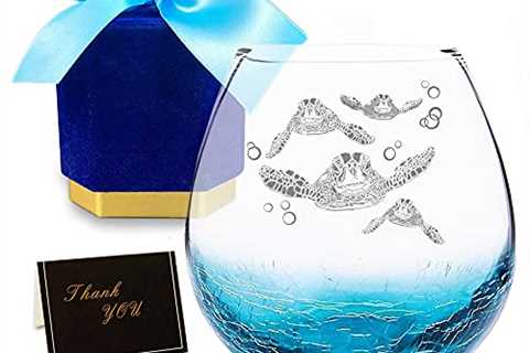 Christmas Gifts for Mom, Sea Turtles Family Handmade Engraved Crackle Turquoise Beach Wine Glass 18 ..