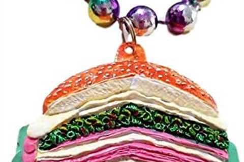 New Orleans Muffaletta Plate Mardi Gras Beads Party Favor Necklace