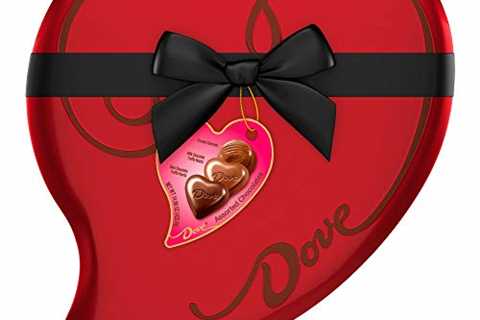 DOVE Extra Large Valentine’s Assorted Chocolate Candy Heart Gift Box 14.9-Ounce 40-Piece Tin