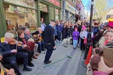 Irish Traditional Dance and Music - Irish Brush Dance in Ballina Co Mayo - The broom dance