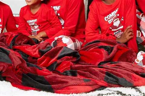 Kohl’s Big One Family Size Throw Blankets Only $14.86 (Regularly $70)