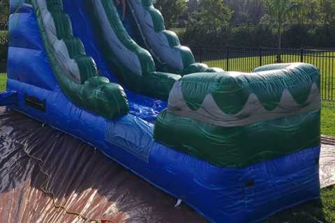 Starting a Bouncy House Business: Requirements and Tips