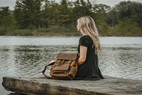 Filmmaking Elegance: Leather Camera Bags for Filmmakers