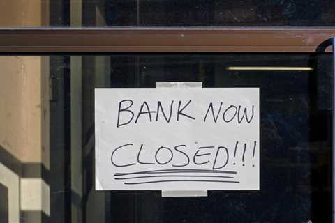 Bank Holiday Nightmare: Twelve High Street Banks Shutting Down for THREE Days This Easter