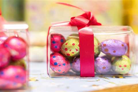 Easter Sunday Nightmares: Mouldy Roasts and Chocolate Disasters Leave UK Shoppers Fuming