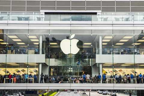 Apple's Bristol store closure sparks fury as shoppers slam 'mismanaged' redevelopment