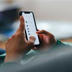 Santander Pulls the Plug on Text Alerts Today - 14 Million Customers Left in the Dark