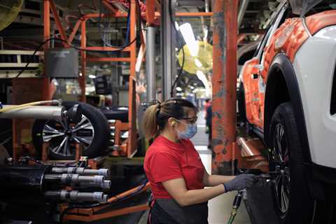 Nissan's Latest Disaster: 440,000 Cars Recalled Because Their Engines Just... Die
