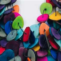 The Art of Jewelry Recycling: Sustainable and Stylish
