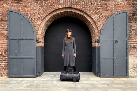 How to Dye Leather in 4 Easy Steps