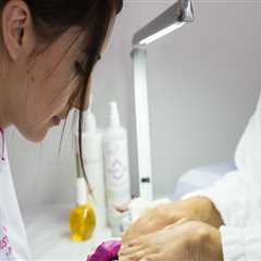 Discover Stylish Fingernail Designs at Peacock Nails